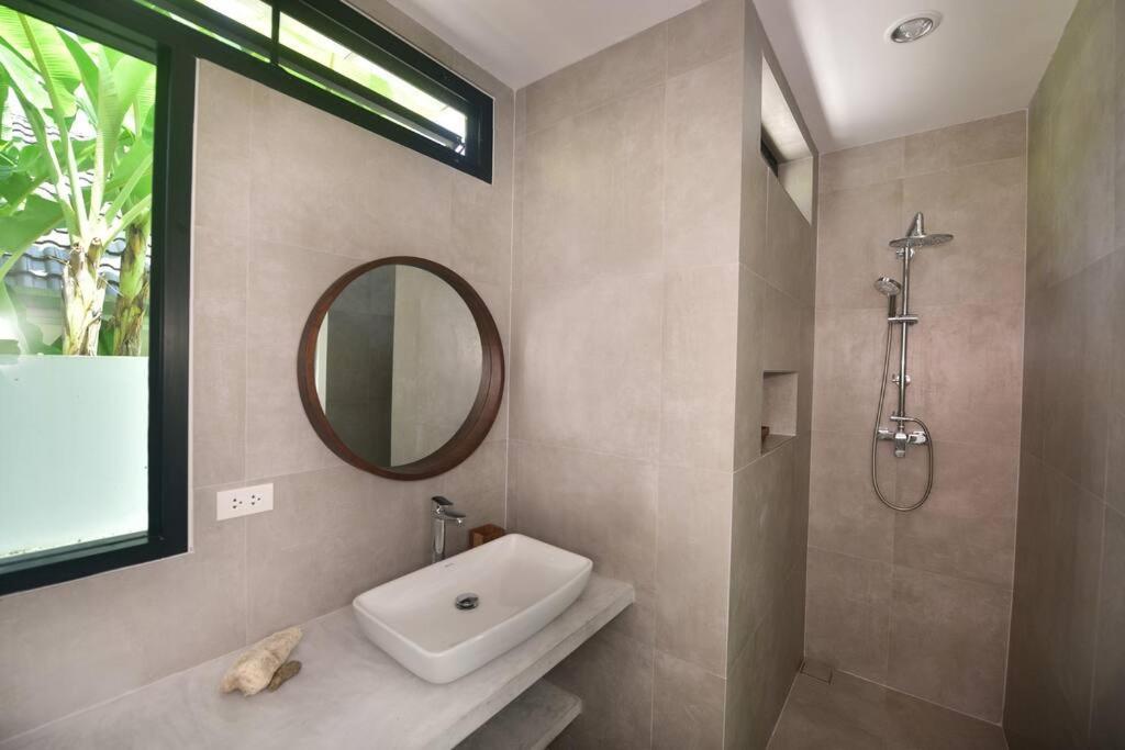 Bungalow Khao Lak Exteriör bild