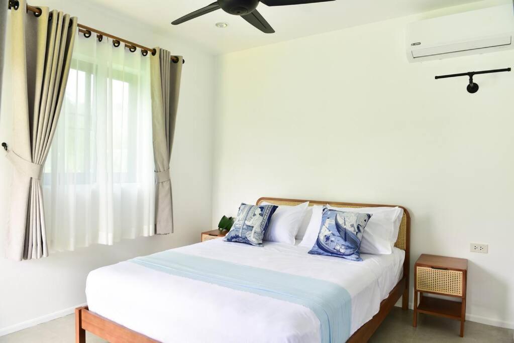 Bungalow Khao Lak Exteriör bild